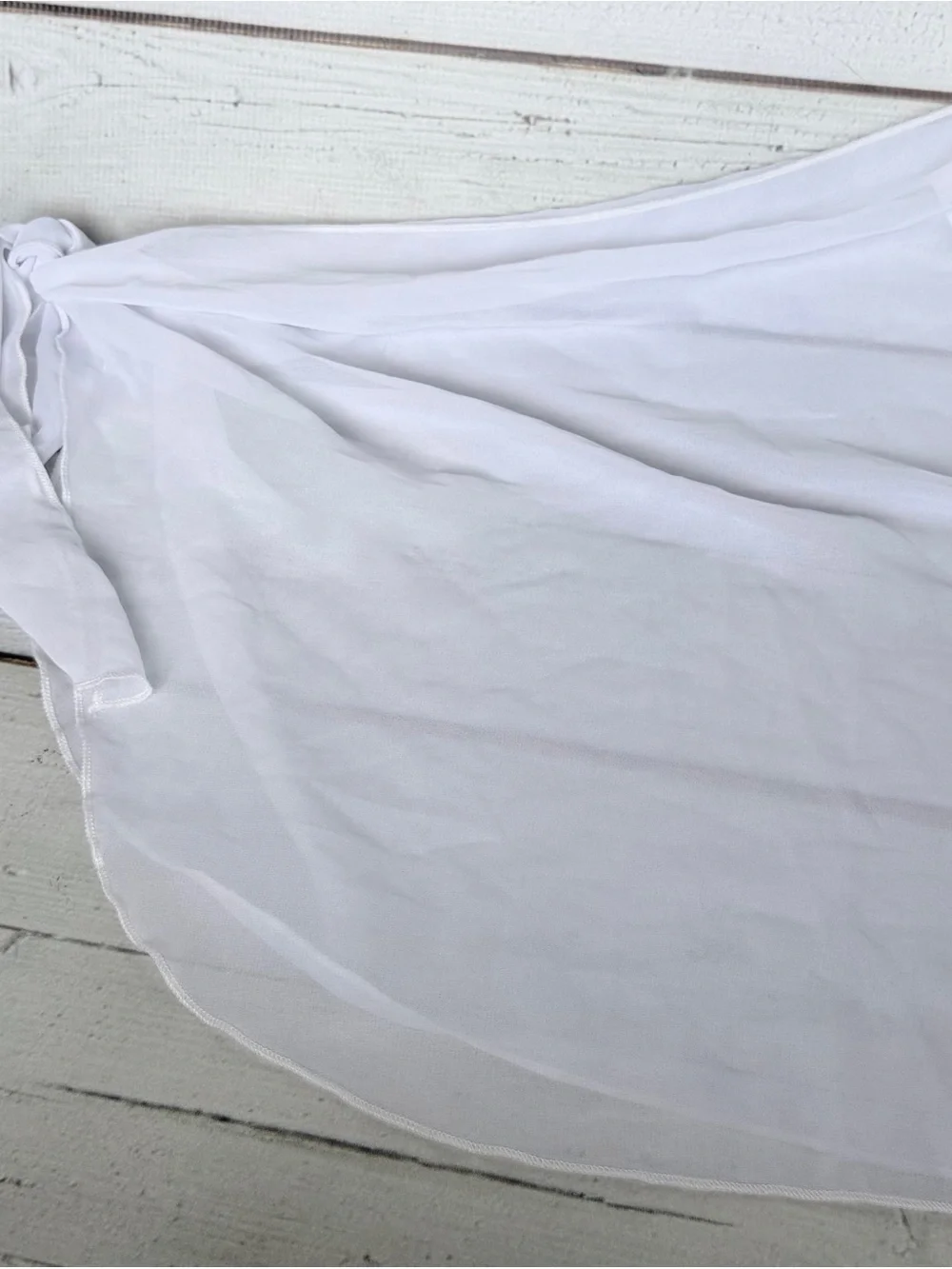 NWT Ekonaer White Chiffon Sheer Short Sarong Swimsuit Cover Up Skirt
